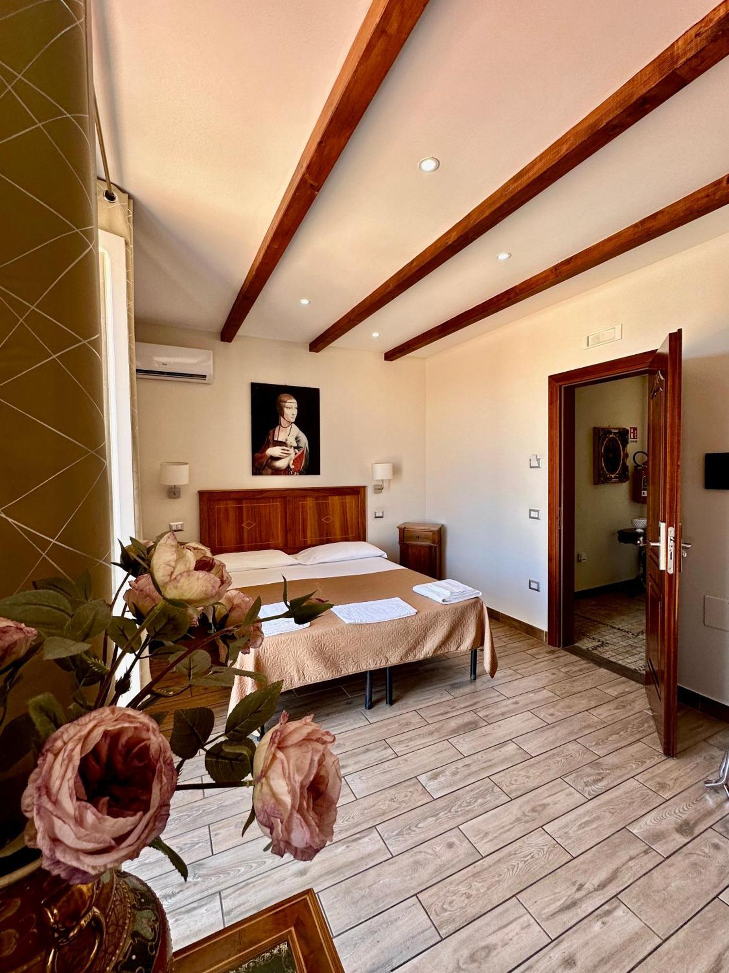 Lorylu Tropea Exterior foto