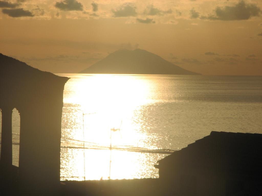Lorylu Tropea Exterior foto